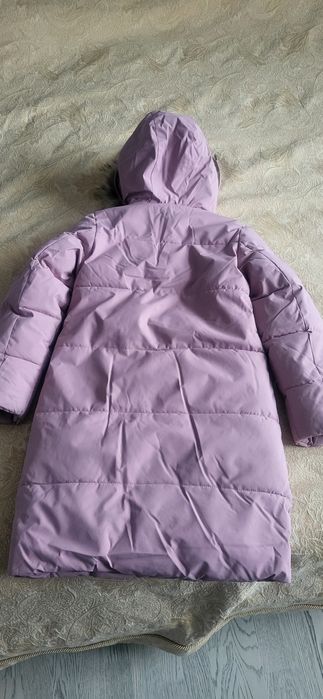 Пальто на девочку 134-140 см