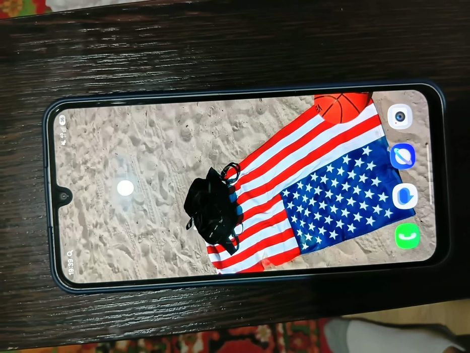 Samsung Galaxy A16