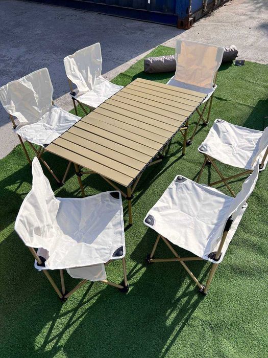 Комплект складных столов и стульев из авиационной углеродистой стали