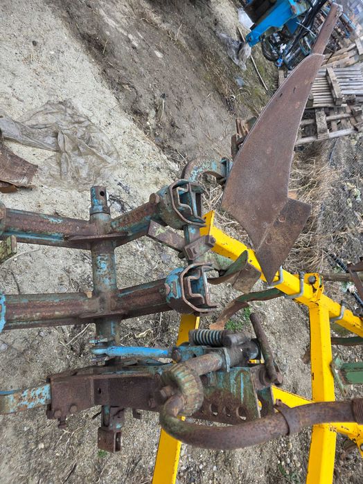 Plug Lemken reversibil cu o brazda, 1 brazda Dabuleni • OLX.ro