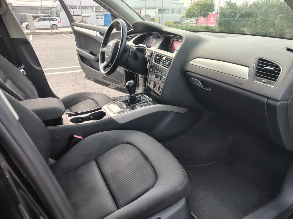 Audi A4 B8 1.8 TFSI   EURO 5 Negru