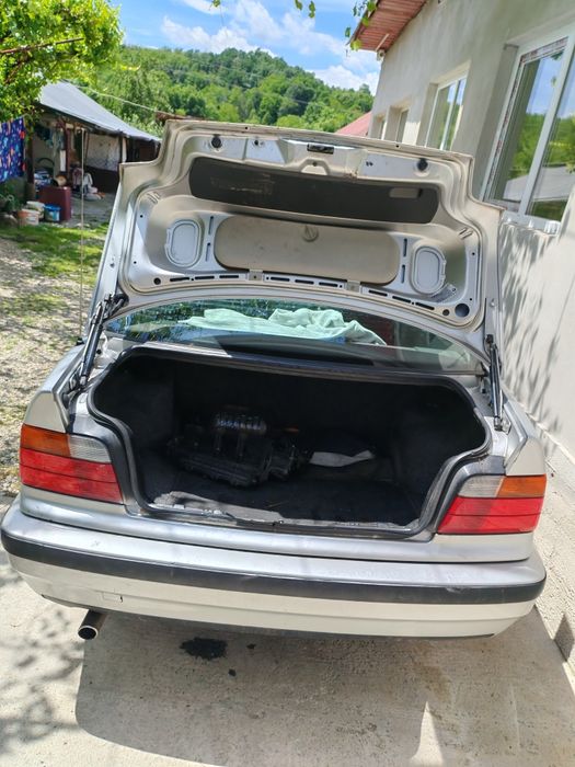 Vând BMW e36 318i 1992