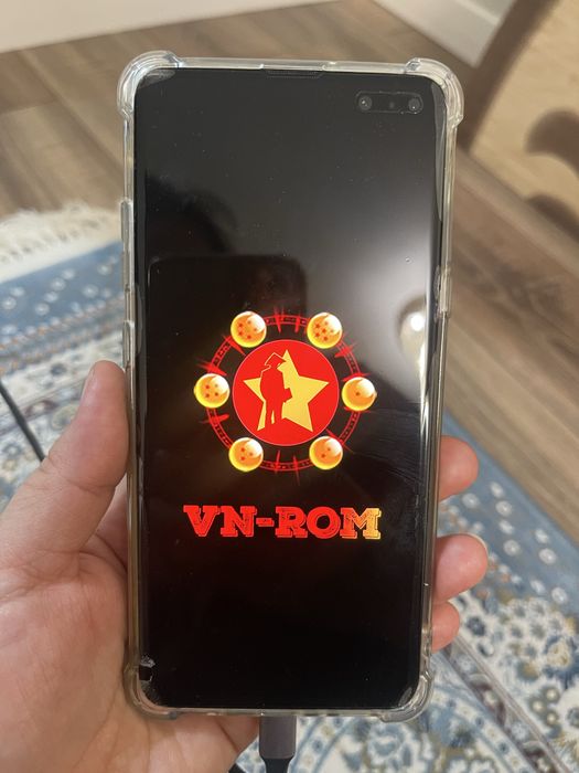 Продам телефон самсунг S10 5G