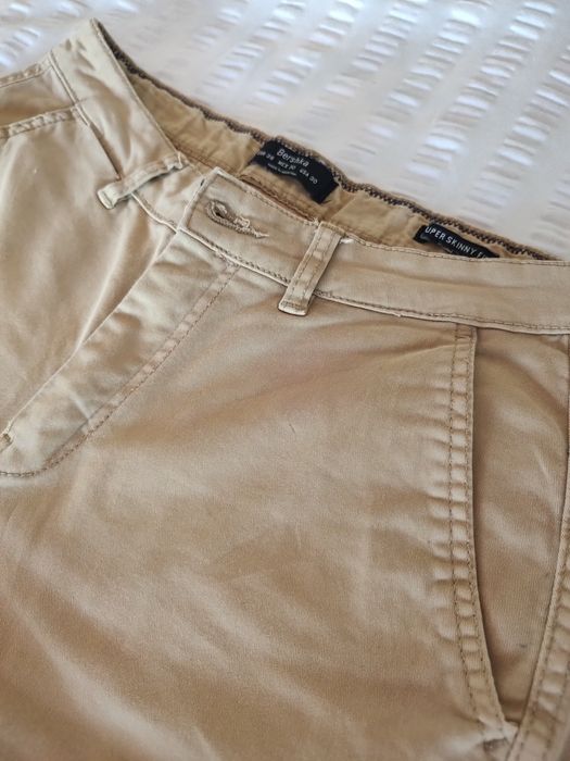 Blugi scurti bershka