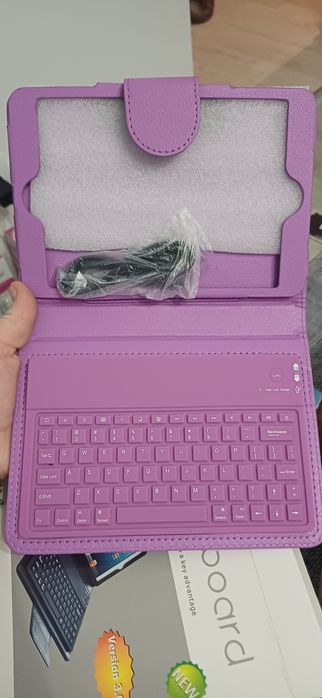 Husa cu tastatura ipad