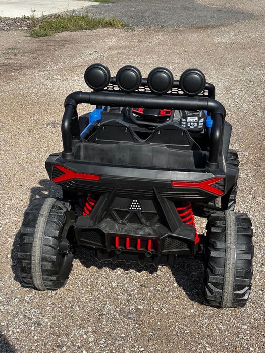 ПРОДАМ Детскую машину!