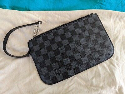 чантичка Louis Vuitton Damier Graphite