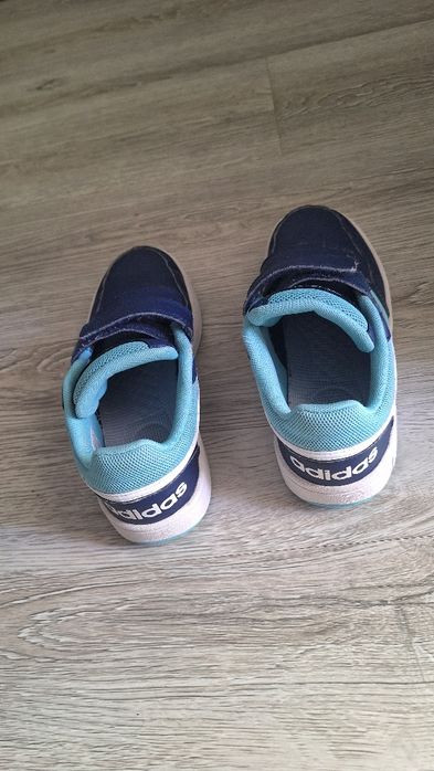 Vand adidasi copii