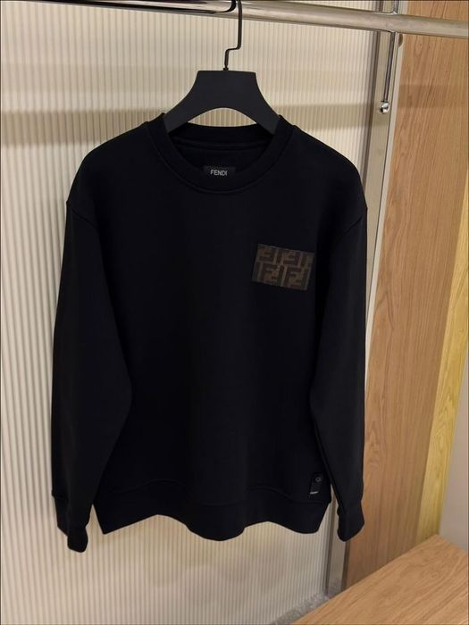 Нов модел F€ndi - мъжка блуза