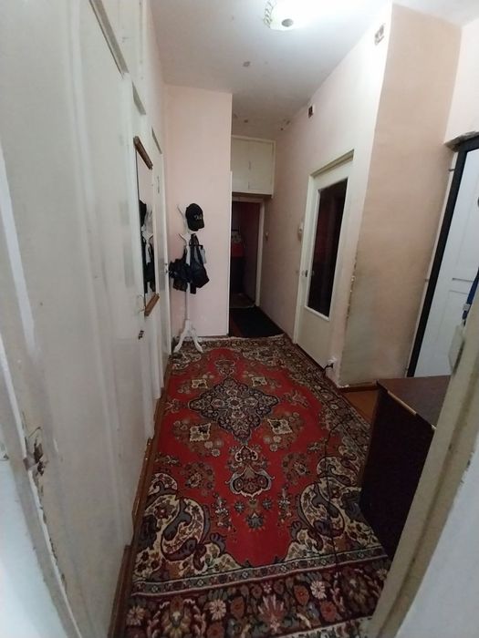 Sotiladi 10 mikro rayon arinter 26 konechka