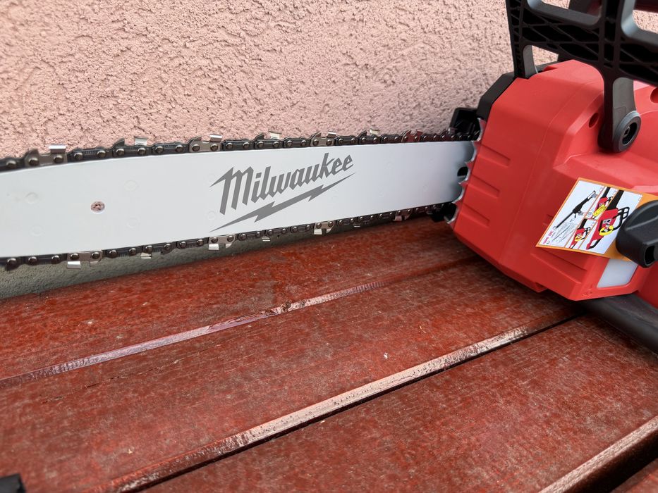 Milwaukee drujba pe acumulator