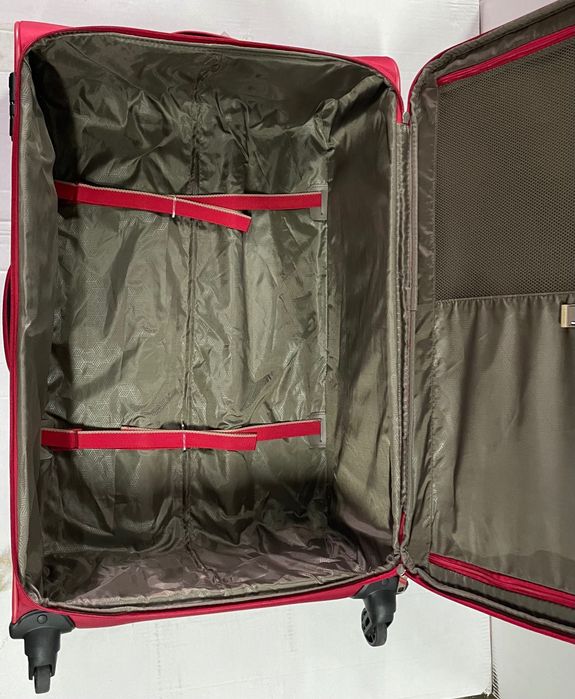 Комплект от два куфара Roncato