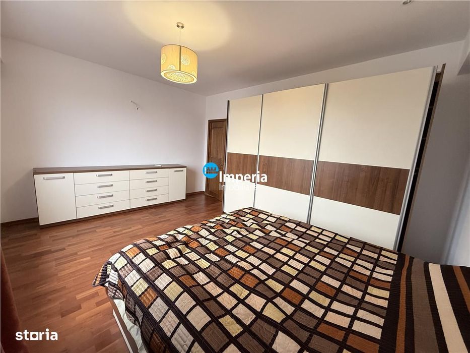 3 camere în inima orașului