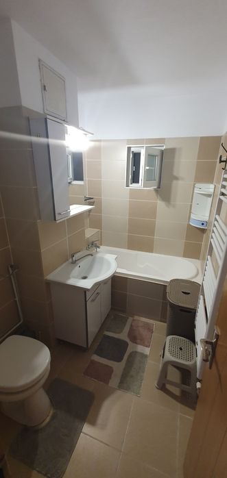 Apartament de închiriat CV Noua