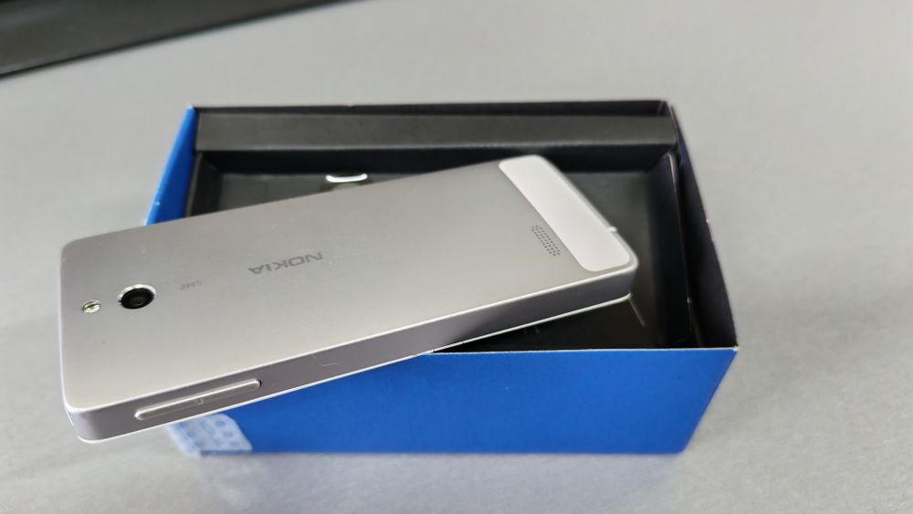 Нокия 515 /nokia 515/