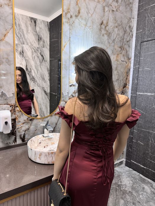 Продам вечерние платья