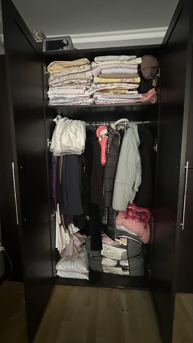 Продам большой шкаф