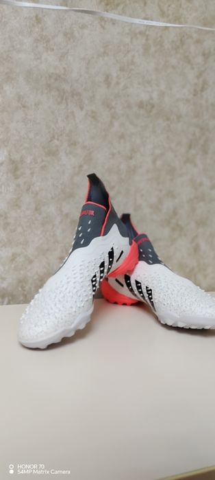Adidas Predator Demonskin