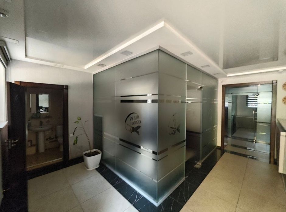 SROCHNA!!!Arendaga ofis beriladi 154 kv mt