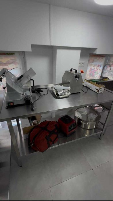 Стол производственный разделочный нержавеющая сталь для общепита