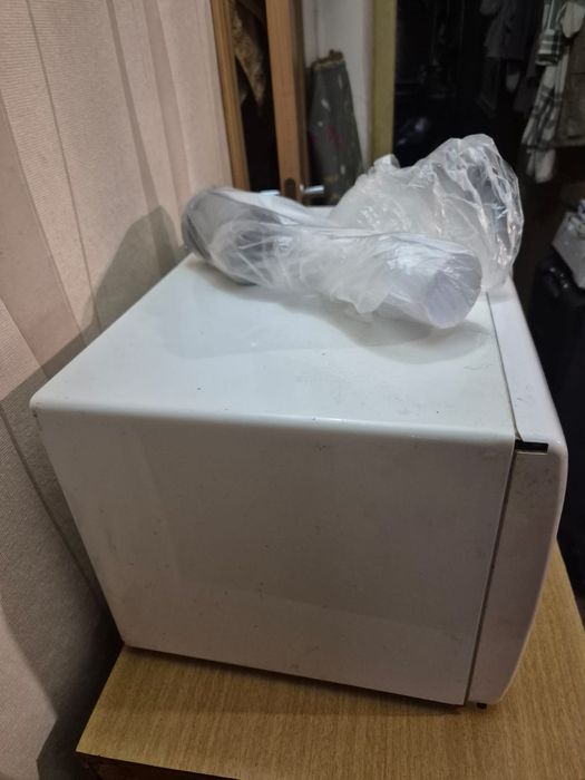 Микроволновая печь