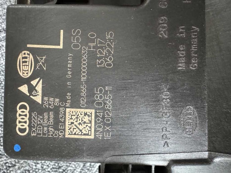 Audi A8 D5 4N0 Far / Faruri Laser stanga dreapta  4N0941085 4N0941086