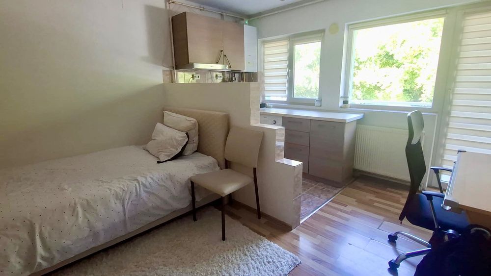Garsoniera de inchiriat Zorilor, cu doua locuri de parcare