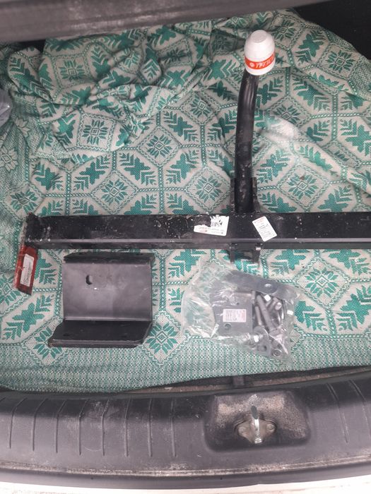 Продам фаркоп Tucson