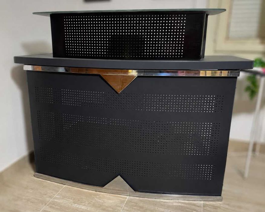 Recepție salon / Birou recepție modern, foarte solid, stare foarte bună
