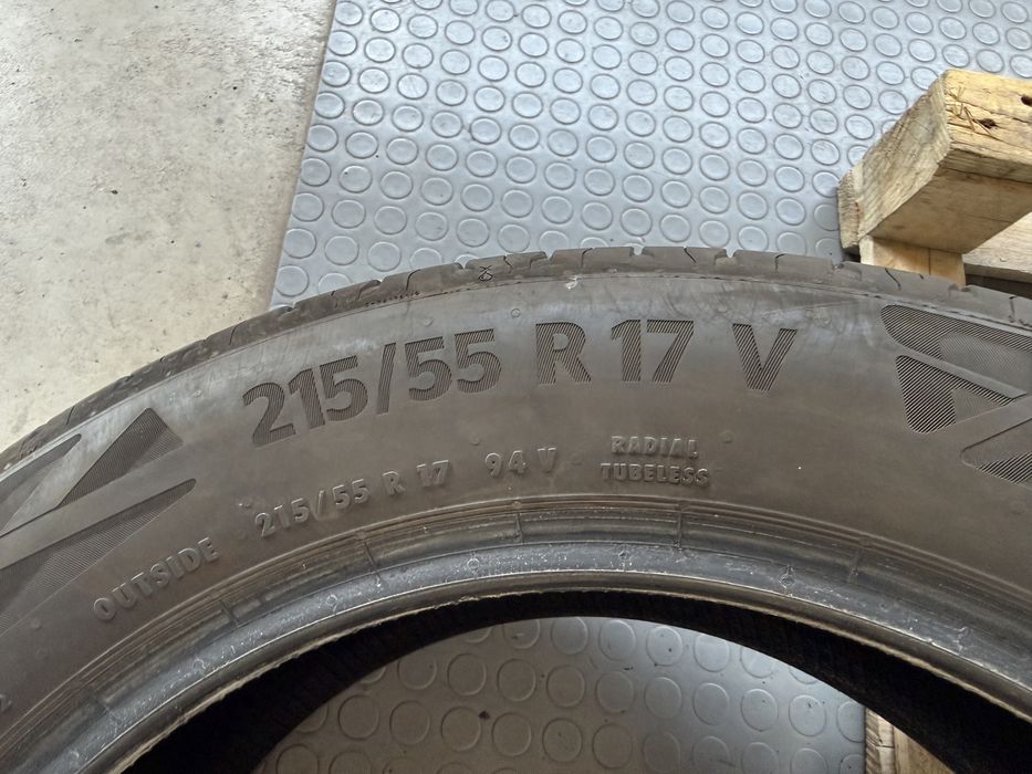 4бр. ОТЛИЧНИ Летни Гуми С Борд 215/55R/17 -CONTINENTAL- DOT:4322- 5.8мм+4.8мм