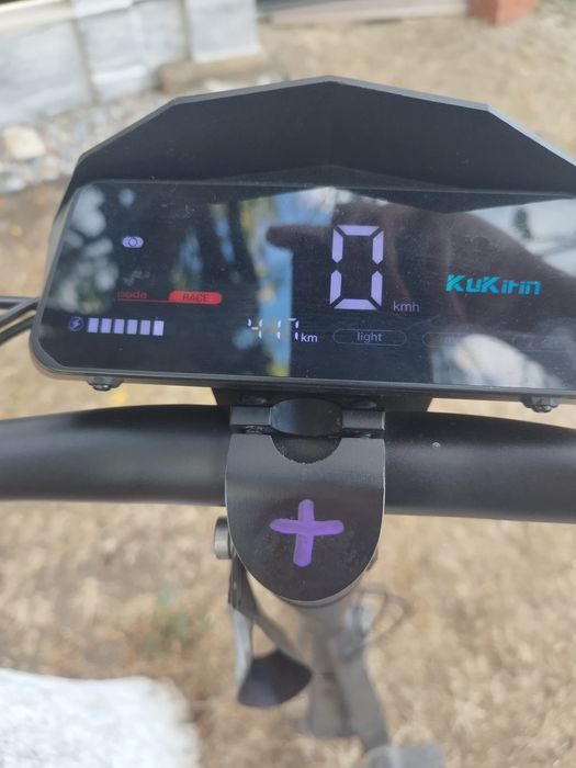 Trotineta kukirin G2