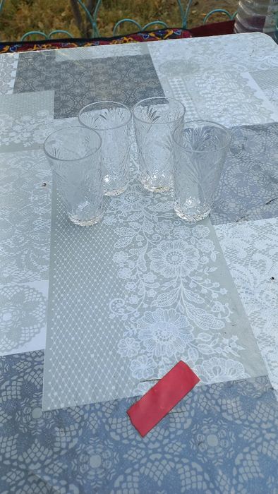 Продаются хрустальные рюмки