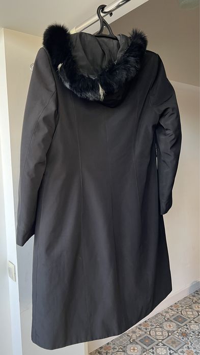 Зимнее пальто  , куртка , шуба,внутри натуральный мех кролика