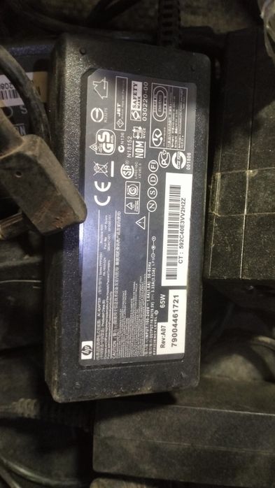 Блок питания 19 волт окола 20 шт