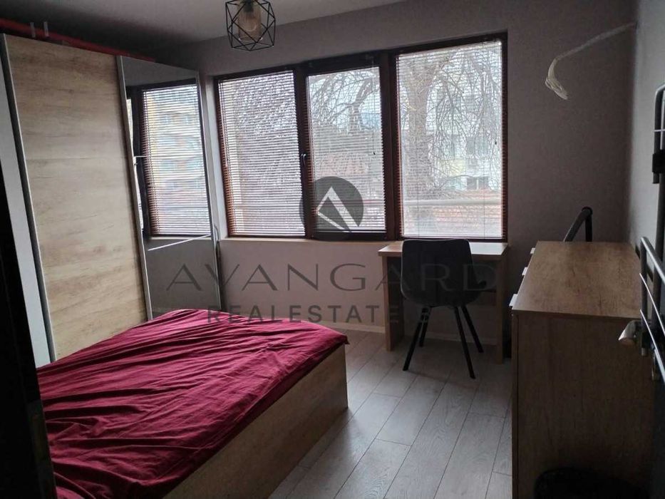 Продава се Двустаен апартамент в Пловдив, Кючук Париж - 65 кв.м за 997 €/кв.м - Снимка #3