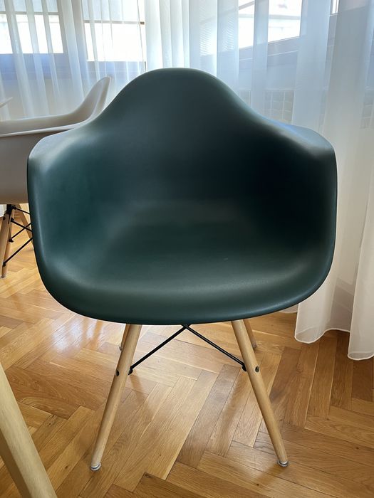 Трапезни столове Pash Classics