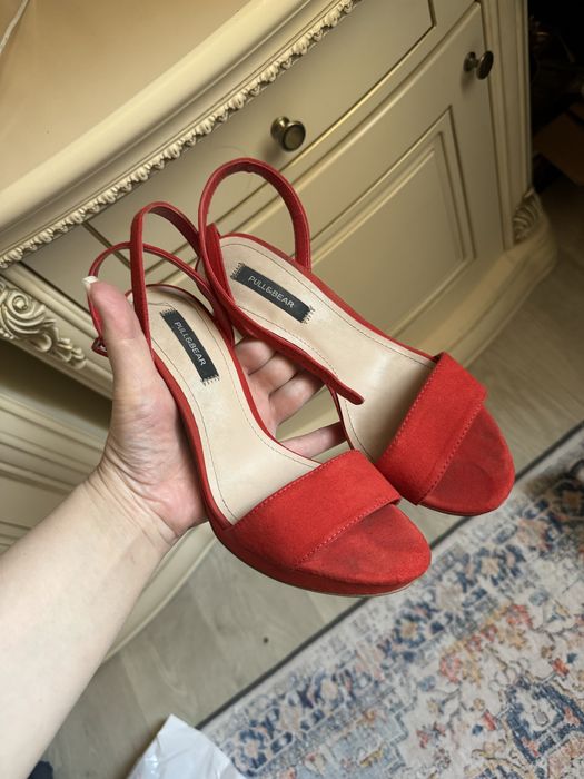 Босоножки pull&bear