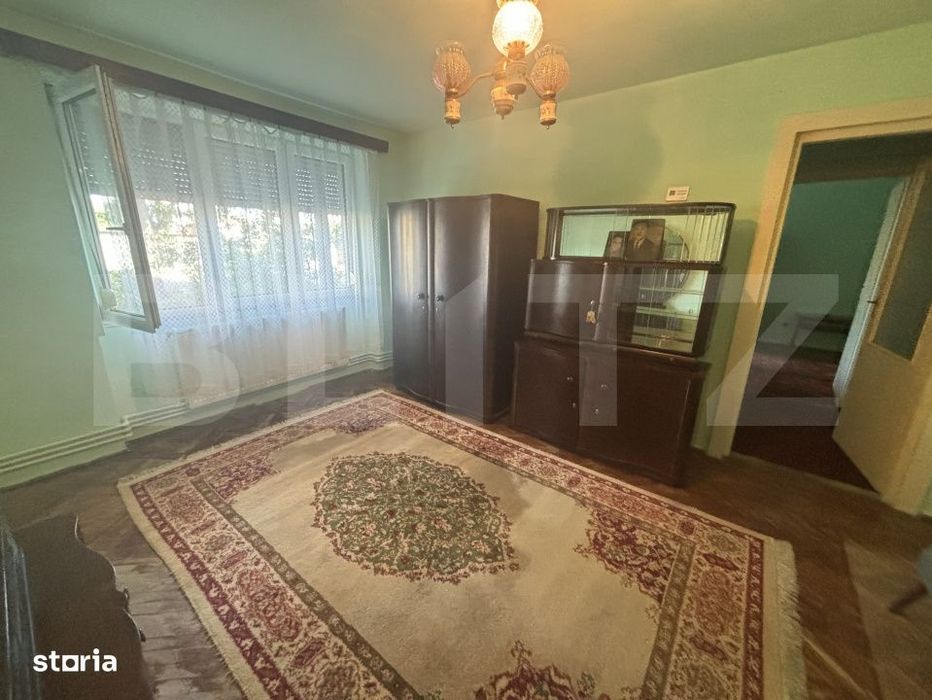 Apartament de vanzare, cu 2 camere, 50 mp, zona Drumul Botizului