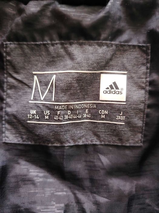 Якета размер S и М на цени от 15 лв.