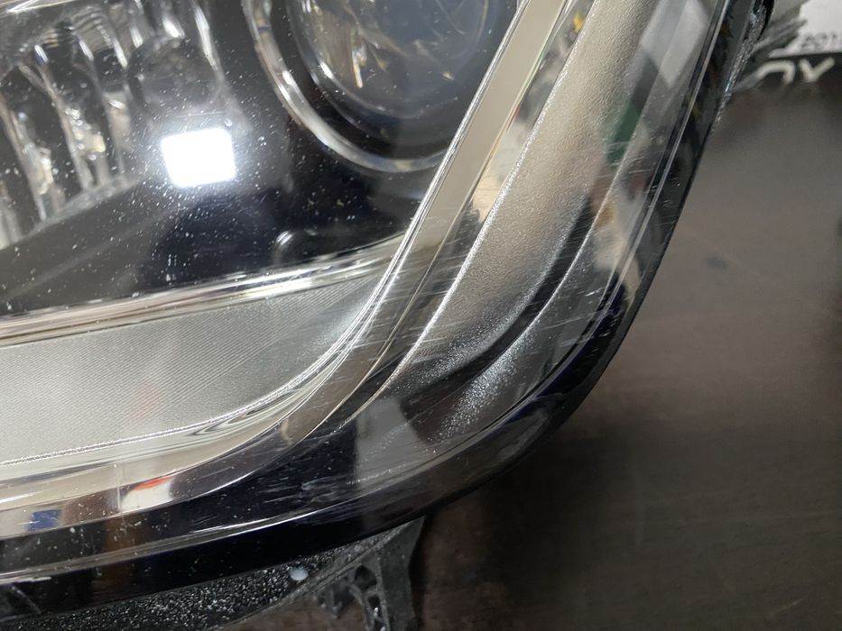 Far stanga bixenon si led Audi A4 B9 an 2016-2019