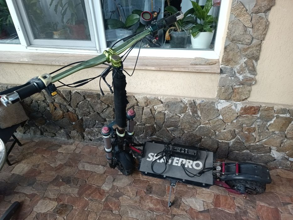 Trotineta electrică dual