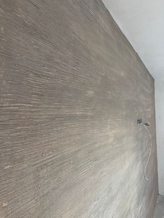 Декоративни мазилки и полагане на ламинат на под и стени