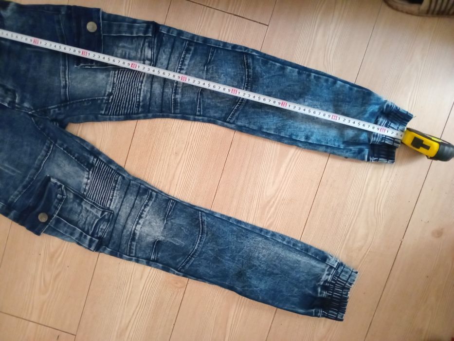 Blugi cargo slim fit elastici