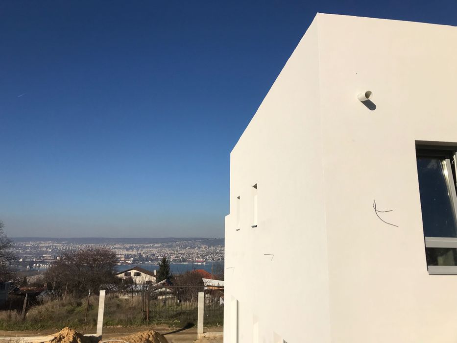 Нова къща 250кв. Зеленика