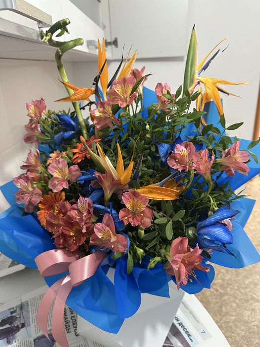 цветы от 10-15к,с доставкой