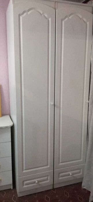 Спальный гарнитур б/у