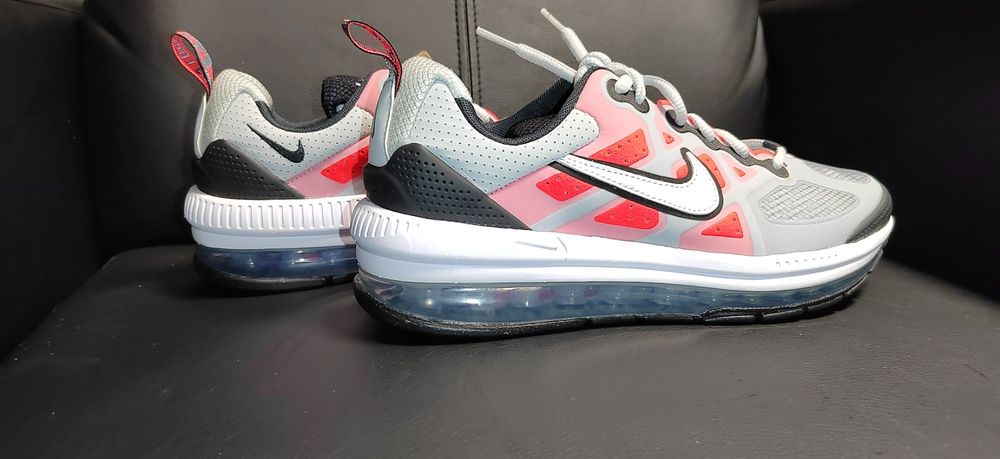 Nike Air Max Genome, номер 40