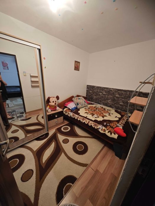 Închiriez apartament 2 camere Craiovita