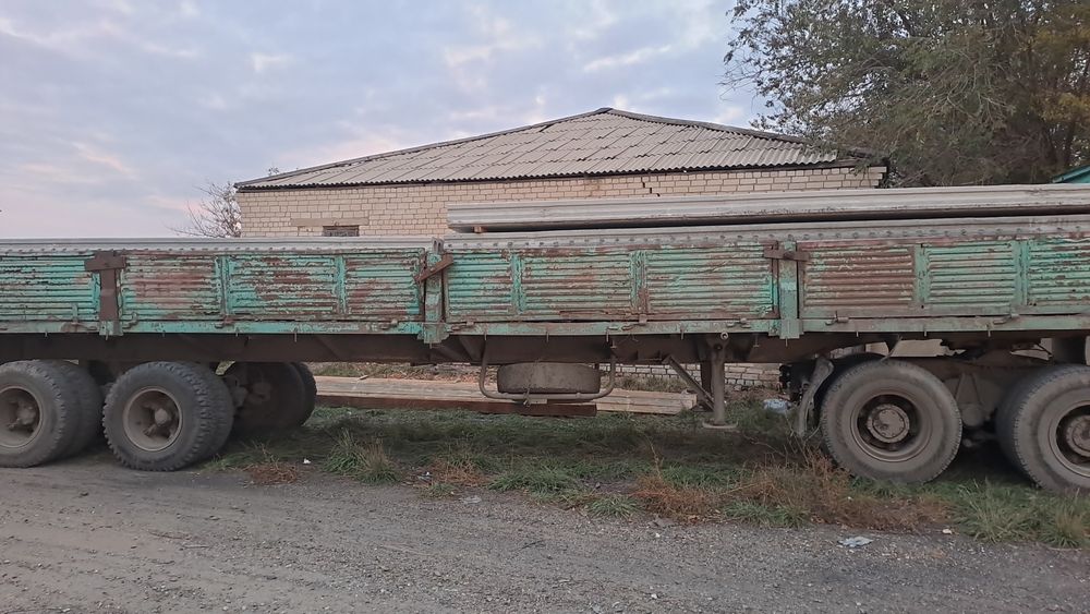 Продам полуприцеп 12 м