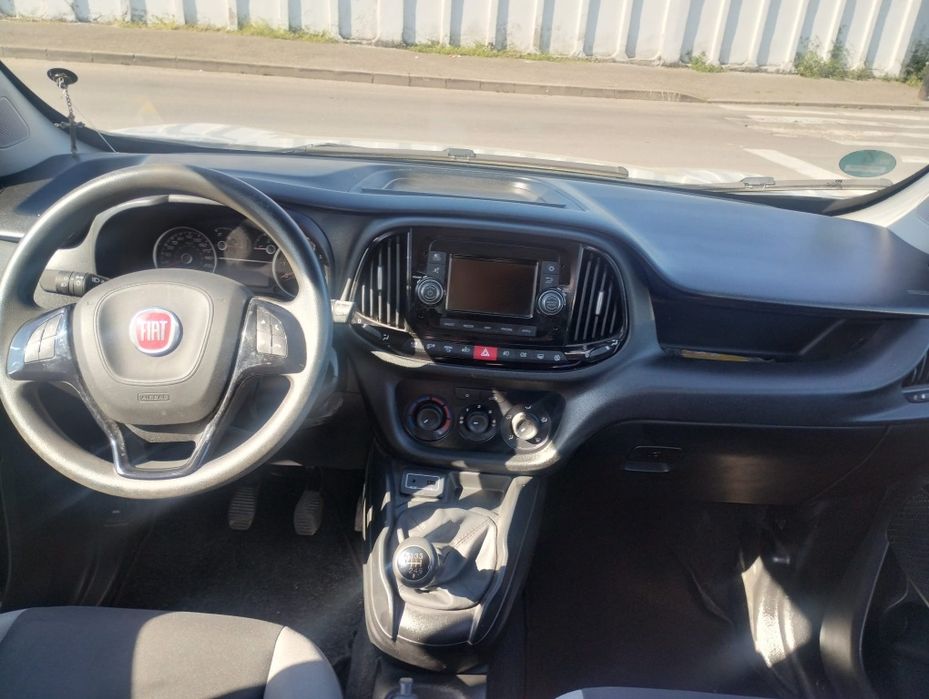FIAT  Doblo 2018 ( 1.6 jtd , 102.000 km)